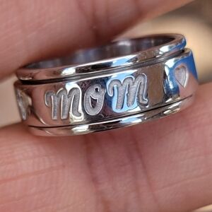 NWT solid 925 sterling silver spinner ring worry ring anxiety ring β€οΈ MOM β€οΈ